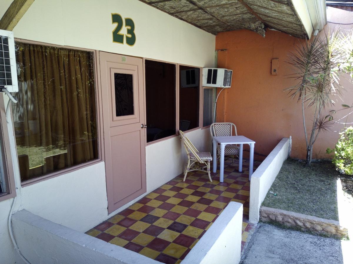 Ocean Bay Beach Resort Dalaguete Exterior photo