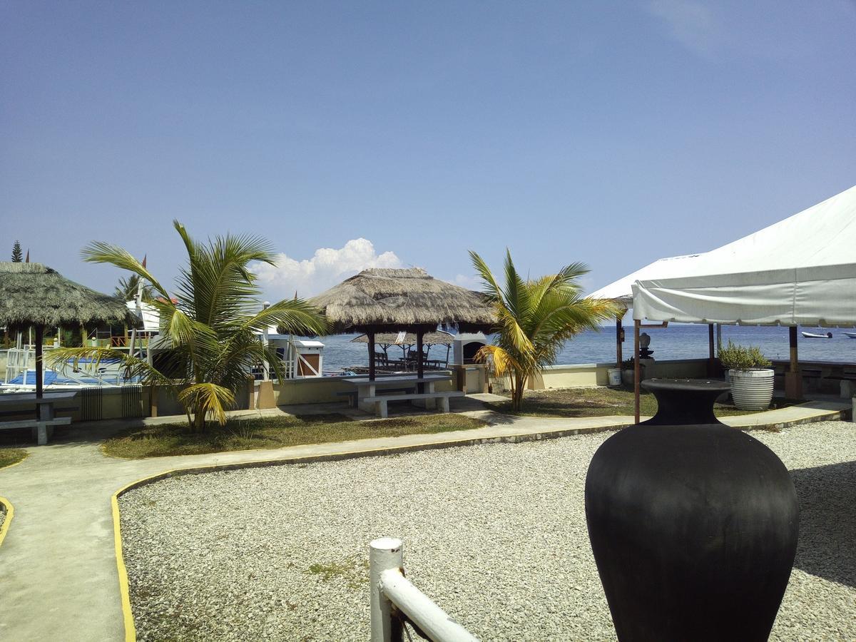 Ocean Bay Beach Resort Dalaguete Exterior photo