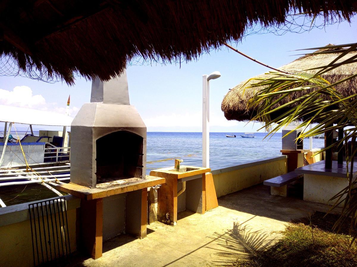 Ocean Bay Beach Resort Dalaguete Exterior photo